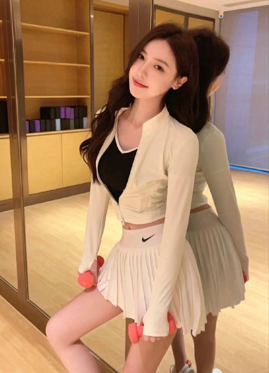 0da903aa26ca38476a87e4d420fd705.jpg