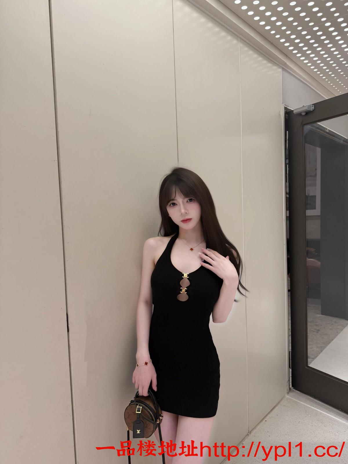 25e7b3d21b8dea3d87d6ada78f7c8ab.jpg