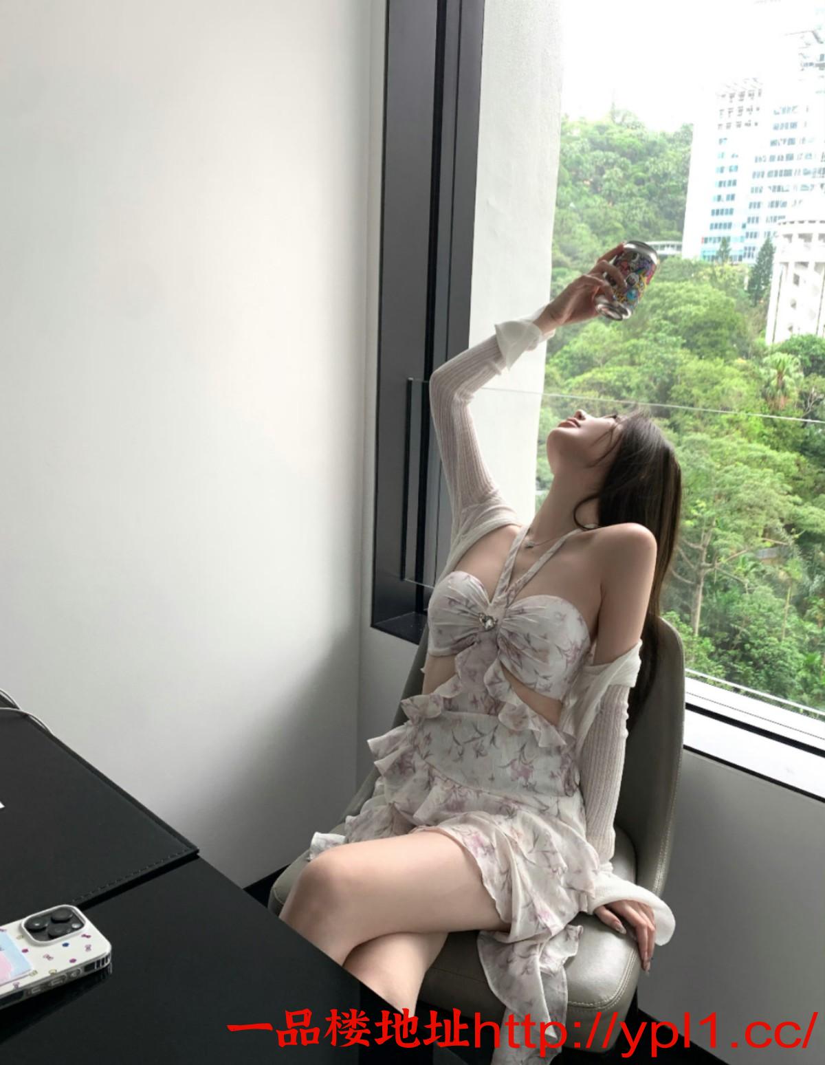 d52c2ba3b841c00ee42bcd08a319143.jpg