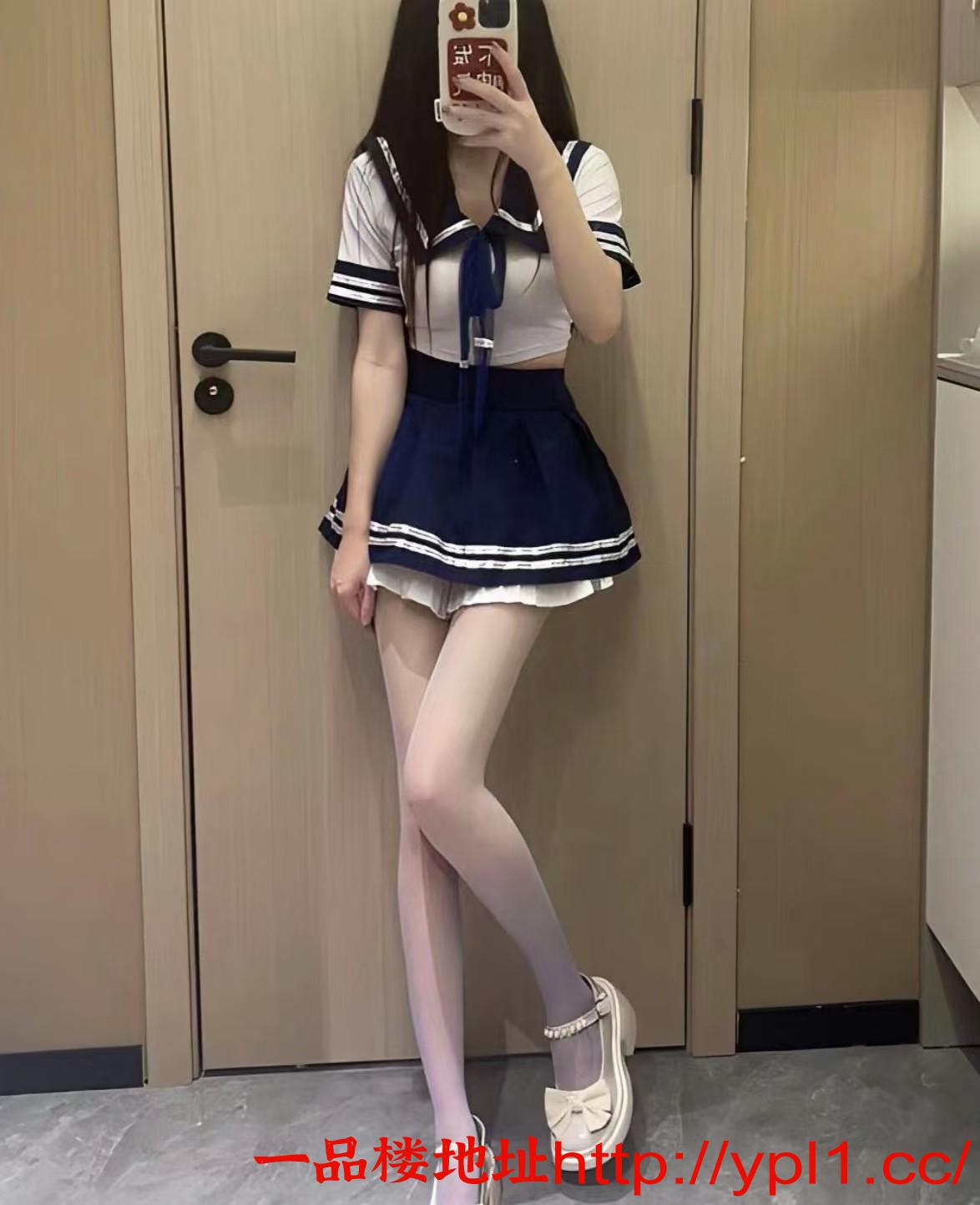 60d725d241a18d93fbc0c12f739ec18.jpg